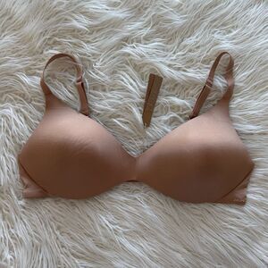 Skims Wireless Form Push Up Plunge Bra Ochre Size 40C